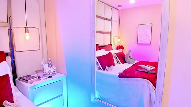 Snapshot of elizavenus chatting on February 25, 12:48 pm elizavenus online show from February 25, 12:48 pm