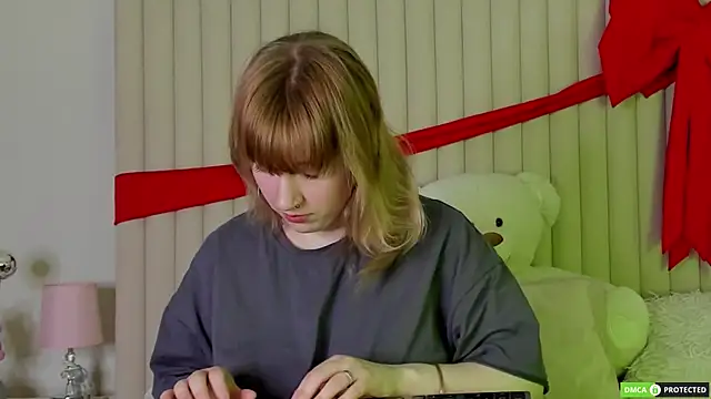 RachelCart online show from May 20, 3:24 am