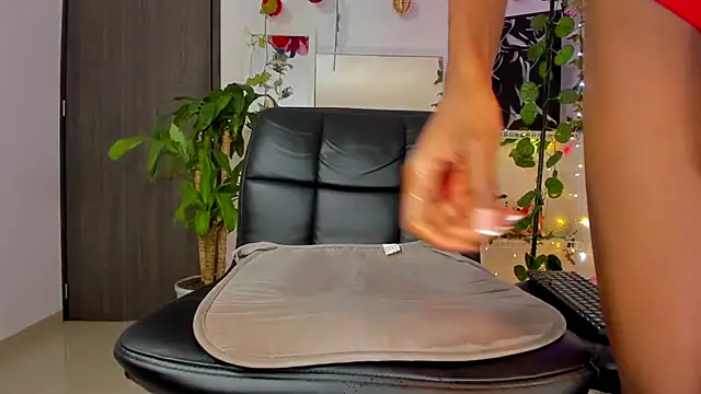 SharonGrowing online show from December 3, 8:06 pm