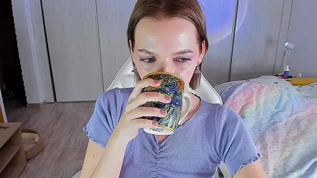 ice pixie online show from March 13, 4:45 pm