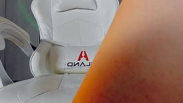 ice pixie online show from February 27, 5:13 pm