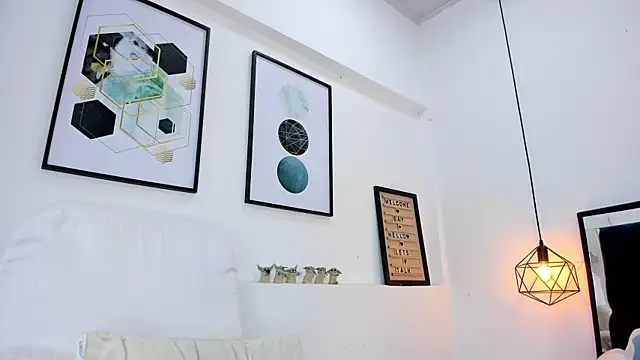 amysc online show from March 26, 11:49 am