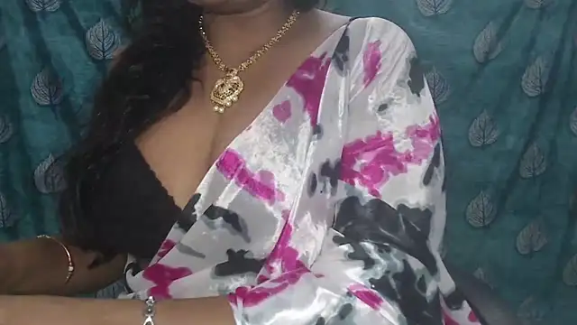 Sophia your online show from November 6, 5:19 am