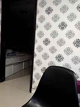 Snapshot of samilux5 chatting on March 18, 3:31 am samilux5 online show from March 18, 3:31 am