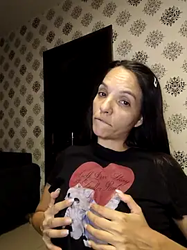 Snapshot of samilux5 chatting on March 20, 3:23 am samilux5 online show from March 20, 3:23 am