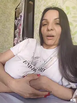 Snapshot of samilux5 chatting on September 22, 3:58 pm samilux5 online show from September 22, 3:58 pm