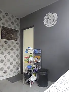 Snapshot of samilux5 chatting on October 14, 2:51 pm samilux5 online show from October 14, 2:51 pm