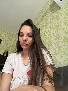 Snapshot of samilux5 chatting on October 22, 2:06 pm samilux5 online show from October 22, 2:06 pm