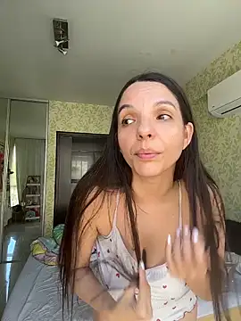 Snapshot of samilux5 chatting on November 13, 4:17 pm samilux5 online show from November 13, 4:17 pm