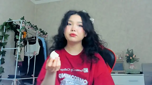 Snapshot of wastforu chatting on February 3, 11:20 am wastforu online show from February 3, 11:20 am