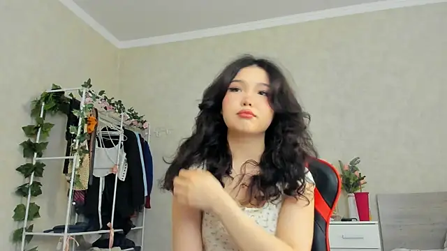 wastforu online show from February 19, 8:22 am