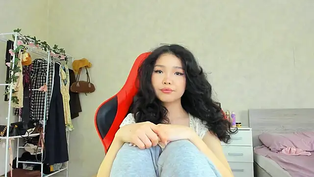 Snapshot of wastforu chatting on September 10, 9:09 am wastforu online show from September 10, 9:09 am