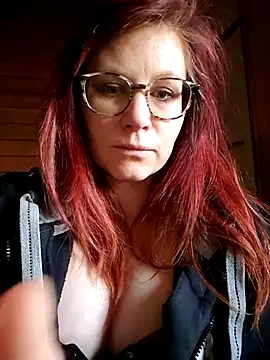 die-EinHORNY-WG online show from November 11, 1:00 pm