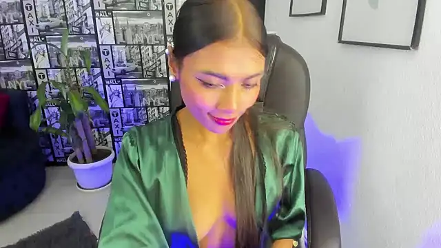 Snapshot of Lilithsabeth chatting on January 10, 11:50 pm Lilithsabeth online show from January 10, 11:50 pm