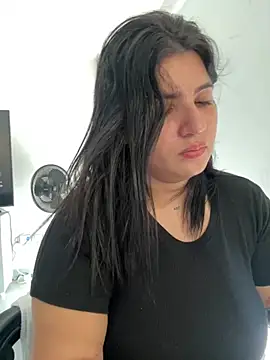 horny roomiess online show from January 31, 3:33 pm