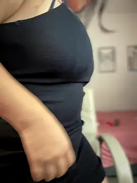 horny roomiess online show from November 12, 1:55 pm