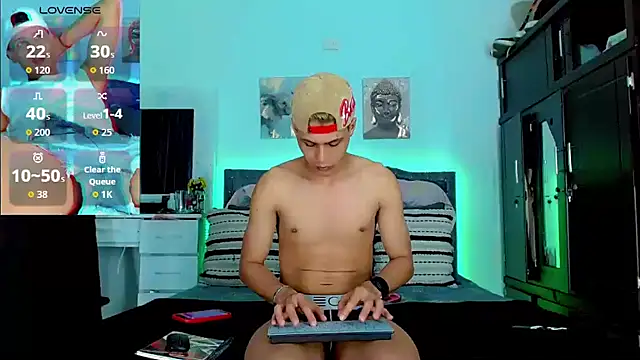 Liamscott  online show from September 22, 10:12 pm