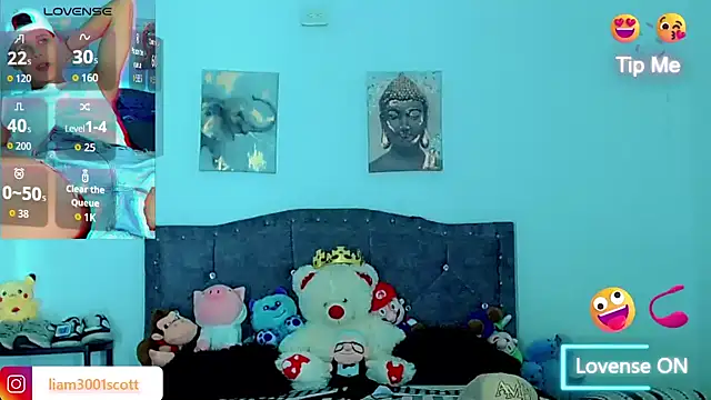 Liamscott  online show from November 28, 7:05 pm