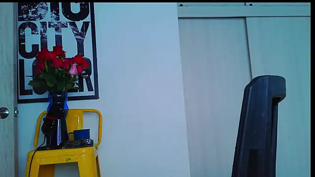 purple em69 online show from April 15, 4:58 pm