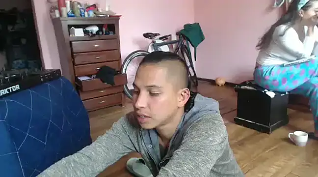 CoreAlejito online show from March 13, 9:26 pm