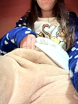 Snapshot of rossana99_ chatting on December 1, 4:40 pm rossana99 online show from December 1, 4:40 pm