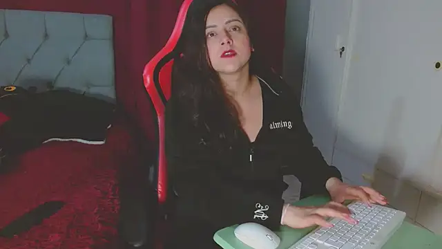 Snapshot of Noamartin_ chatting on October 22, 11:04 pm Noamartin online show from October 22, 11:04 pm