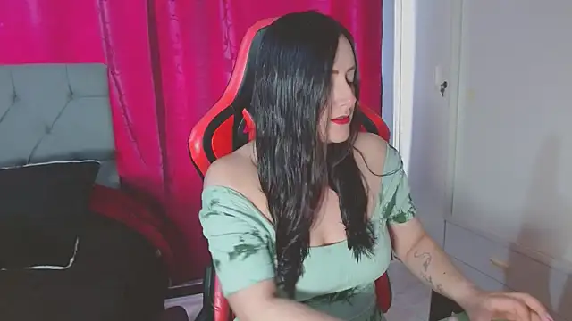 Snapshot of Noamartin_ chatting on November 27, 8:55 pm Noamartin online show from November 27, 8:55 pm