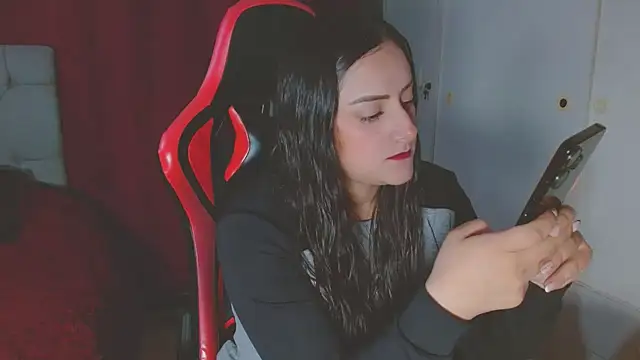 Snapshot of Noamartin_ chatting on January 6, 11:18 pm Noamartin online show from January 6, 11:18 pm