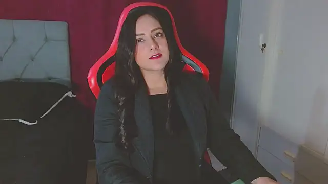 Snapshot of Noamartin_ chatting on February 16, 11:23 pm Noamartin online show from February 16, 11:23 pm