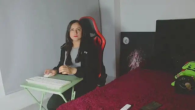 Snapshot of Noamartin_ chatting on March 3, 1:01 am Noamartin online show from March 3, 1:01 am