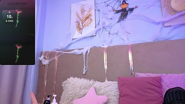 sarah cruzz  online show from November 1, 9:39 pm