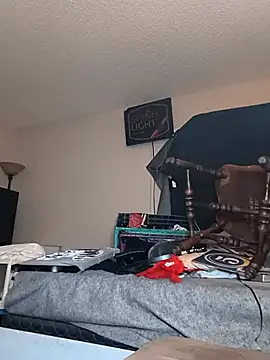 Snapshot of renegade_vyxxen chatting on December 20, 11:23 pm renegade vyxxen online show from December 20, 11:23 pm