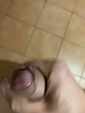 cumshotmen98 online show from March 7, 3:25 am