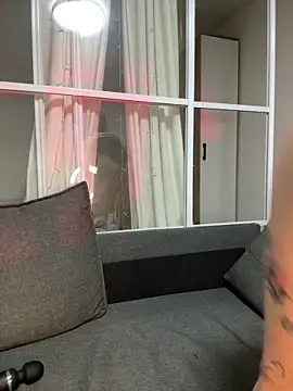 hotAssHell  online show from February 16, 3:38 pm