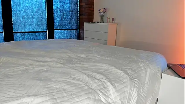 Rachel Rey online show from February 24, 9:18 am