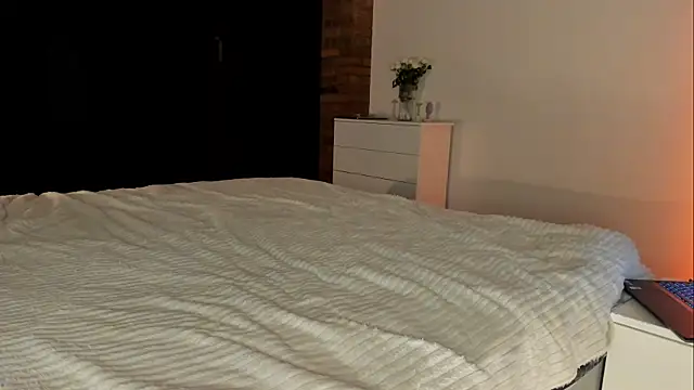 Rachel Rey online show from April 6, 6:31 pm