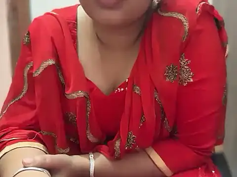 Snapshot of indianwav chatting on February 17, 10:56 am indianwav online show from February 17, 10:56 am