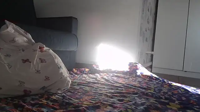 Fire  Foxx online show from March 30, 2:01 am