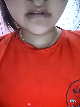 Snapshot of _Redwine_ chatting on March 15, 5:41 am Redwine online show from March 15, 5:41 am