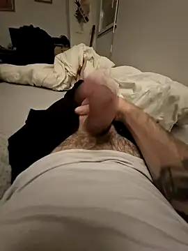 Snapshot of MarkBigDick35 chatting on December 2, 3:03 pm MarkBigDick35 online show from December 2, 3:03 pm