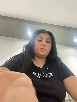 valentinesexx online show from January 15, 5:29 am