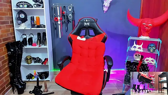 daven56 online show from March 3, 2:23 pm