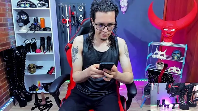 daven56 online show from March 13, 2:34 pm