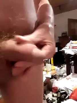 Snapshot of Spritzer773 chatting on December 26, 7:16 pm Spritzer773 online show from December 26, 7:16 pm