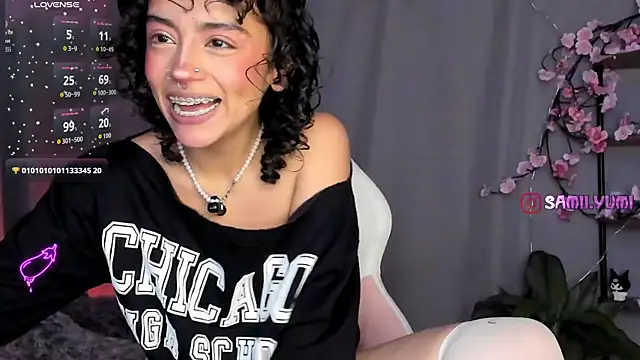 Snapshot of sami_monroe chatting on February 5, 12:32 pm sami monroe online show from February 5, 12:32 pm