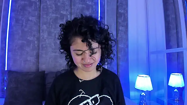 Amareto  online show from March 7, 2:45 pm