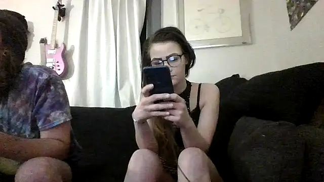 linsnextdoor26 online show from November 18, 6:51 am