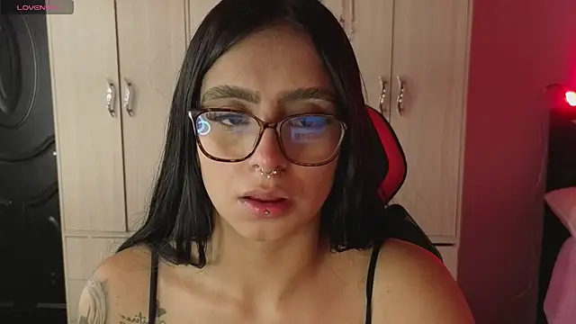 Andreita Jones online show from May 31, 2:42 am