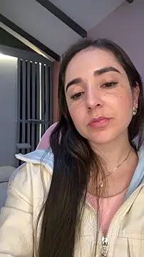 Snapshot of Victoria-And1 chatting on November 4, 1:05 am Victoria-And1 online show from November 4, 1:05 am