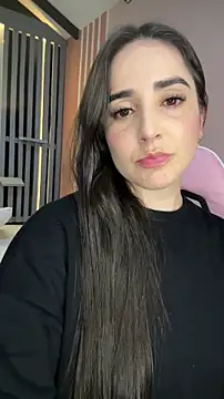 Snapshot of Victoria-And1 chatting on November 13, 1:26 am Victoria-And1 online show from November 13, 1:26 am